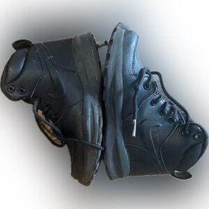 LITTLE KIDS' NIKE MANOA LEATHER BOOTS